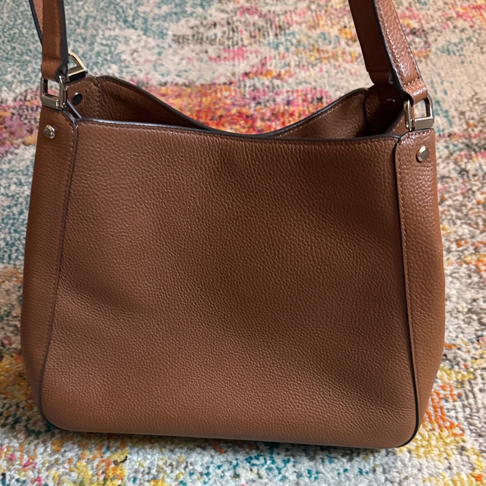 Kate Spade Leather Shoulder Bag in Tan. Great condition. Versatile - Picture 4 of 8
